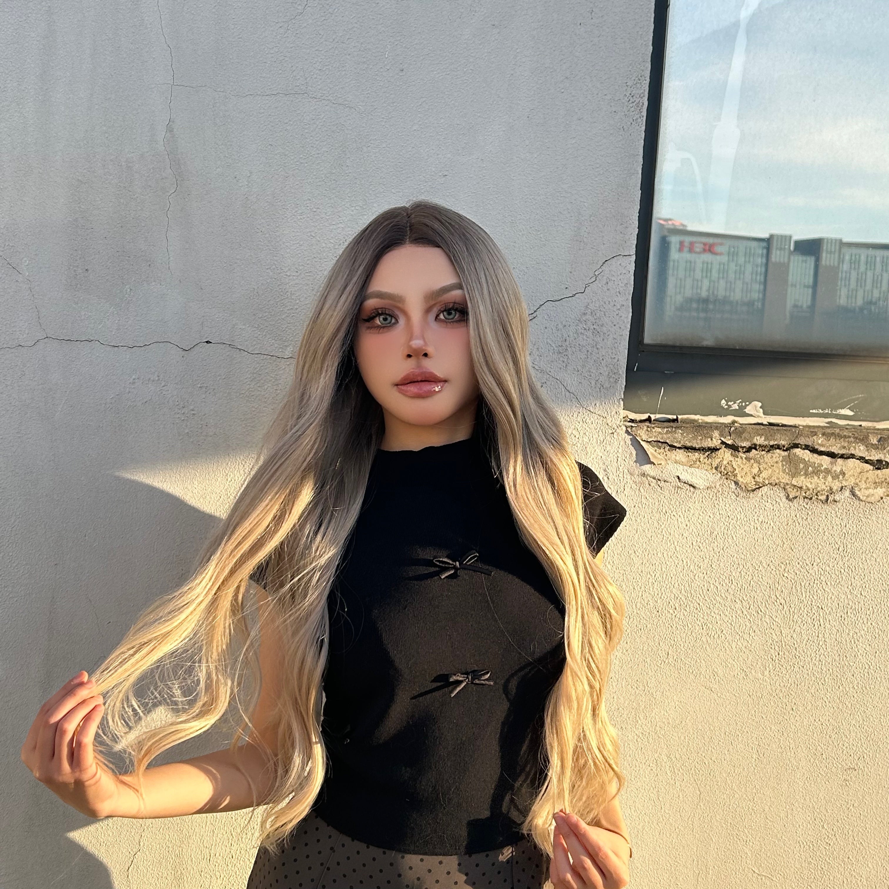 [CLEARANCE SALE] Averyl H-DWY Lace Front Middle Part Long Wavy Rooted Balayage Blonde Glueless Synthetic Wig for Women 28 Inches