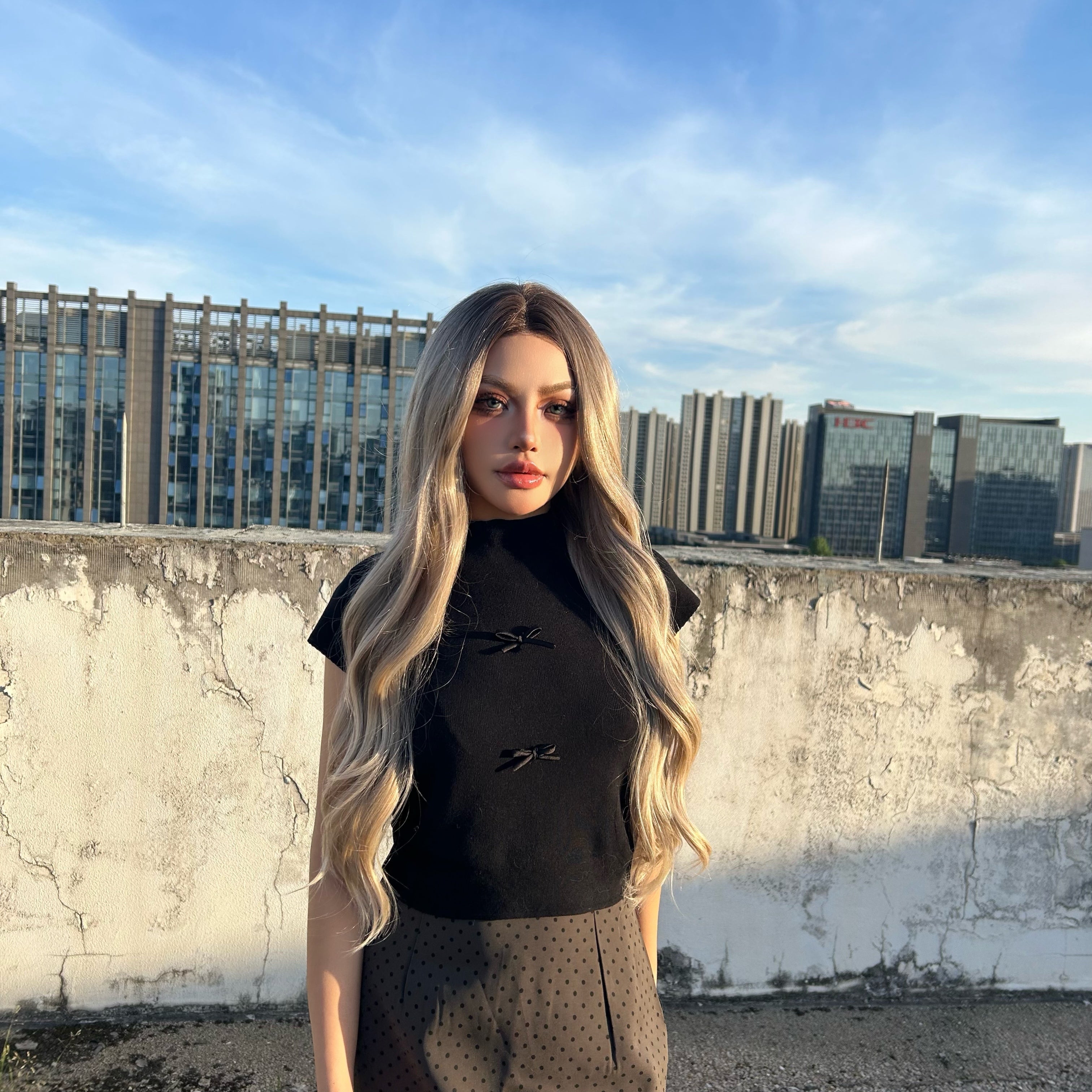 [CLEARANCE SALE] Averyl H-DWY Lace Front Middle Part Long Wavy Rooted Balayage Blonde Glueless Synthetic Wig for Women 28 Inches