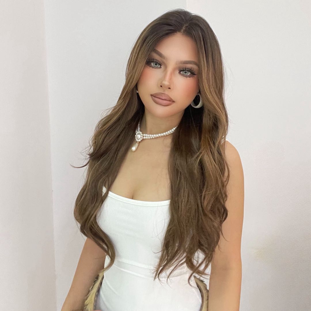Mocca-DWY 13×6 Libera Lace Free Part Long-Length Wavy Brown with Highlights Synthetic Wig