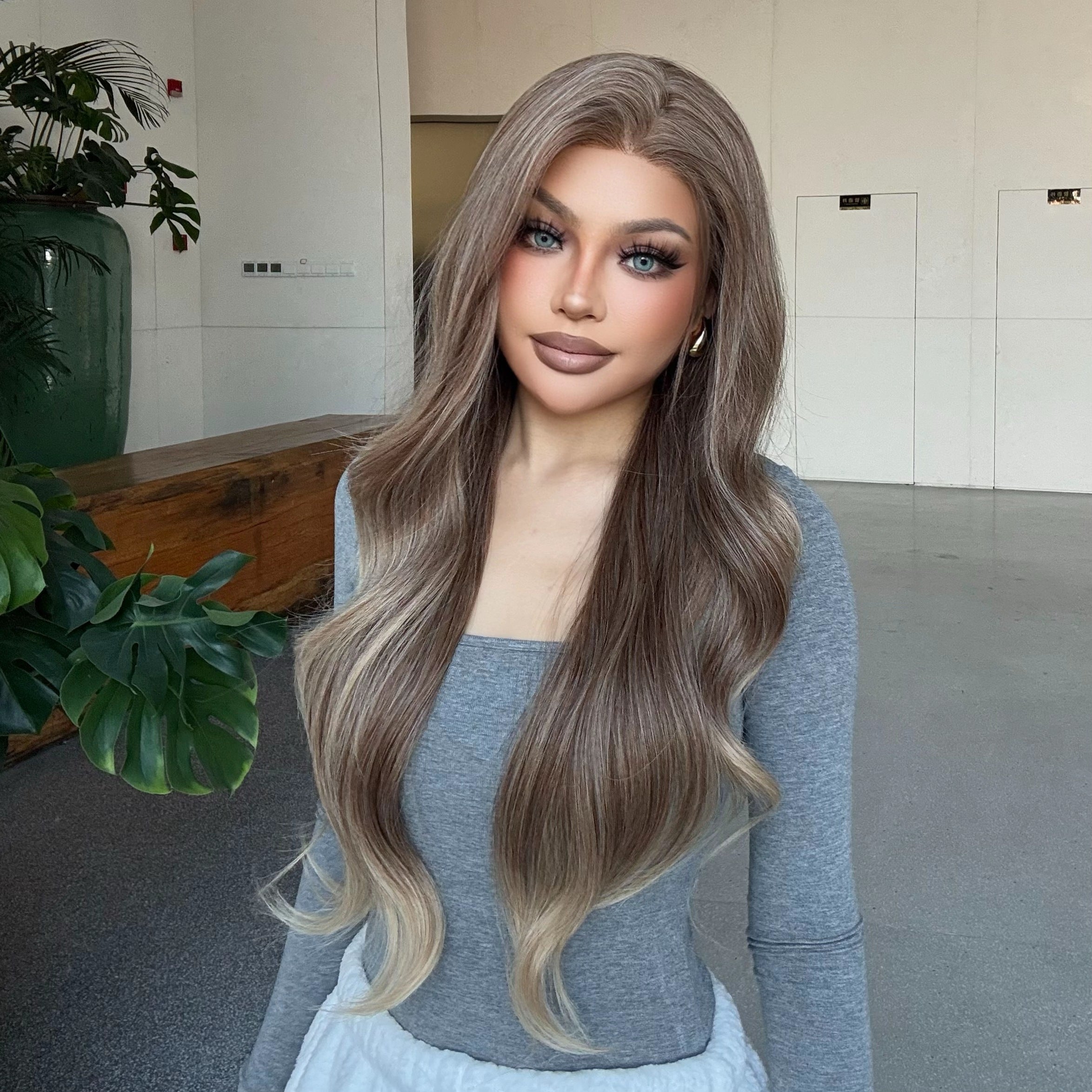 Suzanna-DWY Lace Front 13×6 Balayage Light Brown Blonde Curly Free Part Synthetic Wig