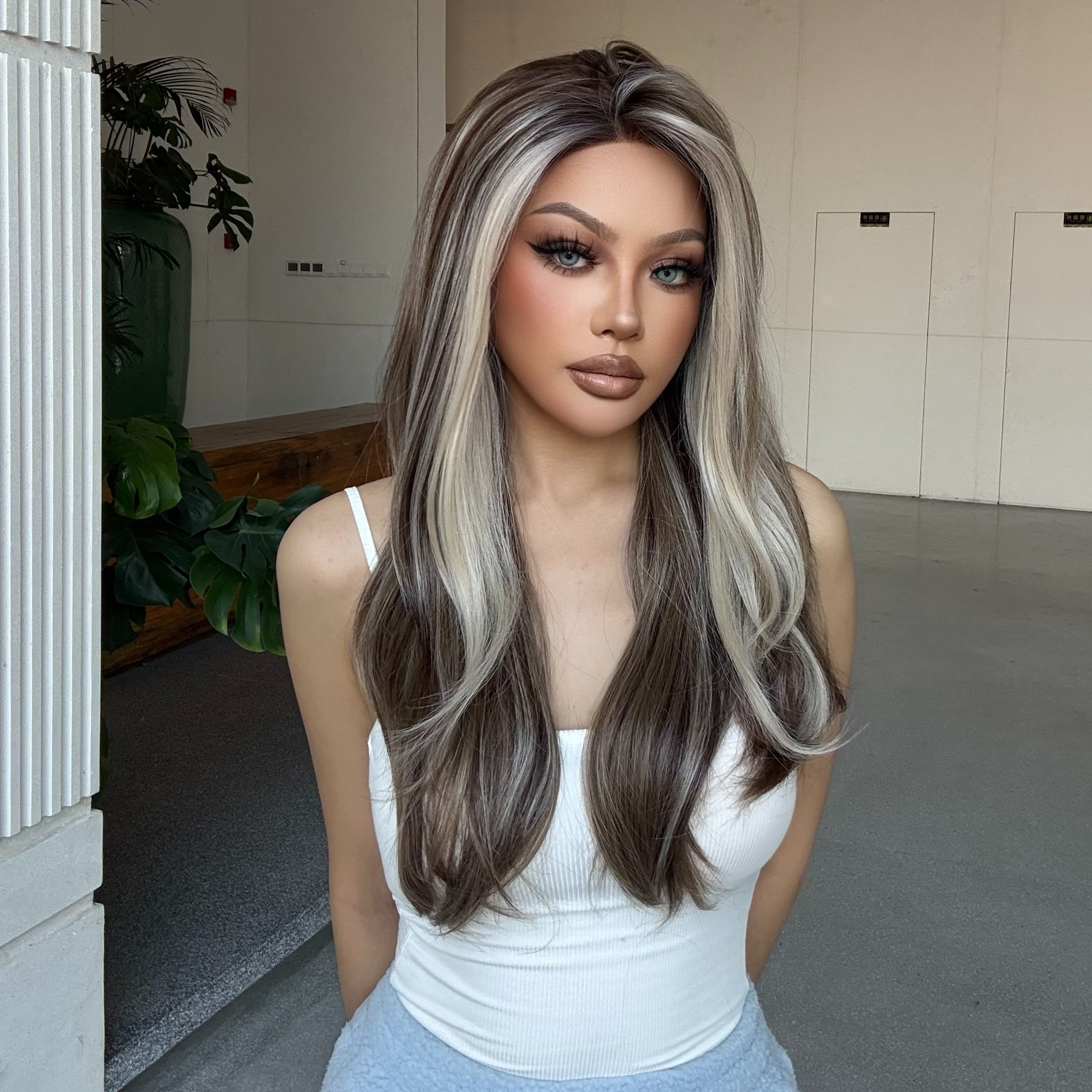 Bianca-DWY Lace Front 13×6 Balayage Blonde Brown Natural Wavy Free Part Synthetic Wig