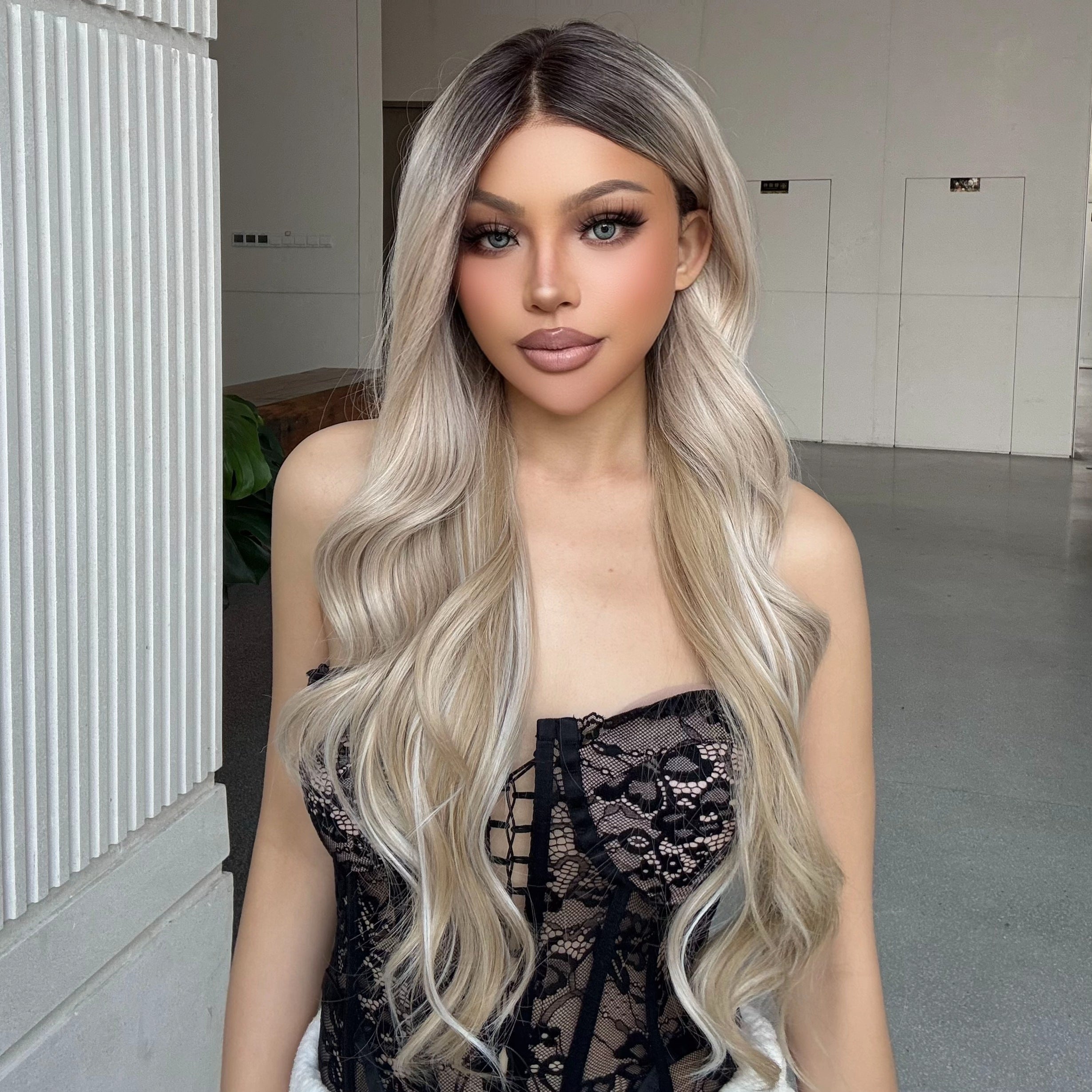 Espresso-DWY 28-Inch Lace Front Wig: Wavy Dark Brown with Highlights - Glueless Free Part Style