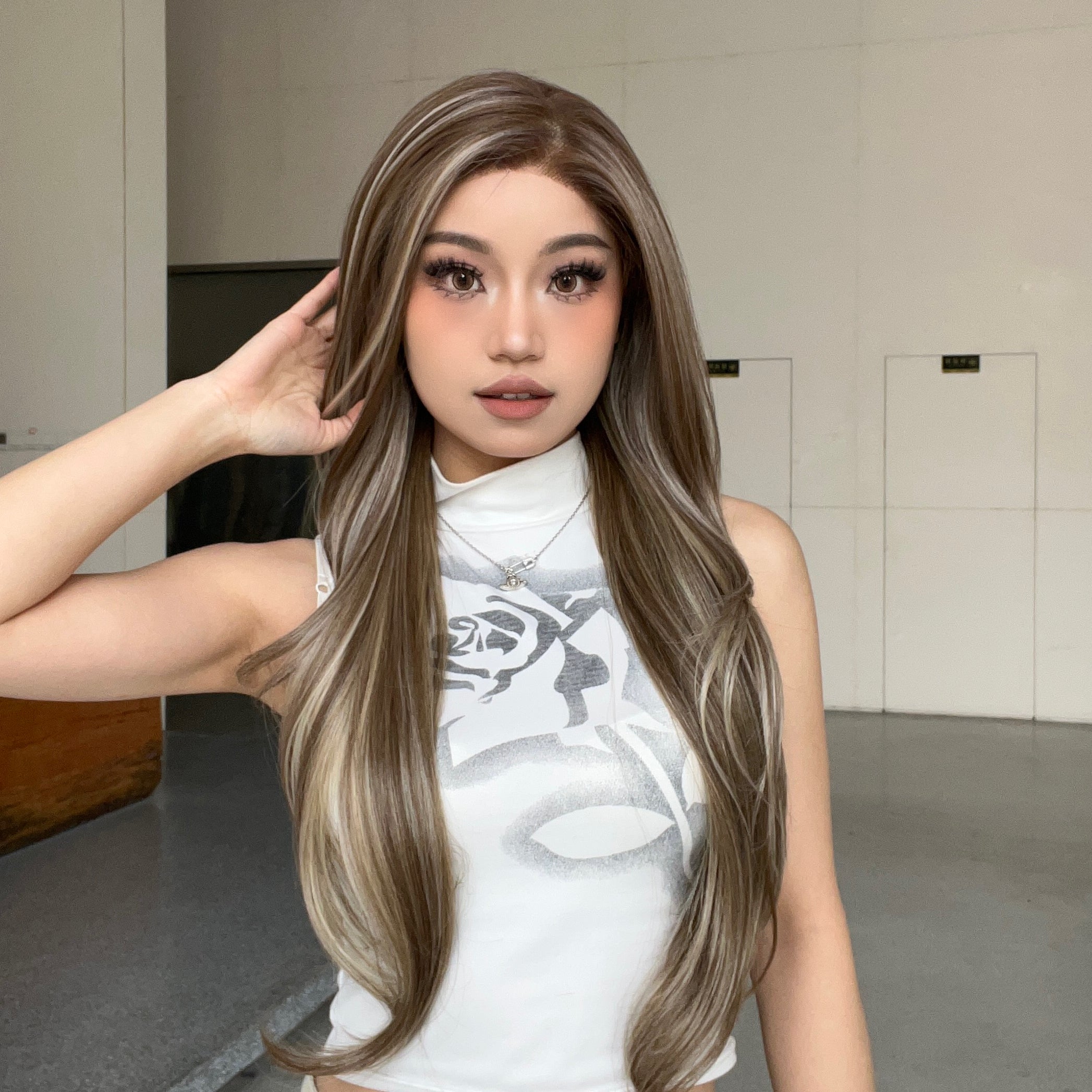 (Us Only)Joanna-DWY 13*6 Freepart Libera  Lace Brown Highlighted Layered Synthetic Wig