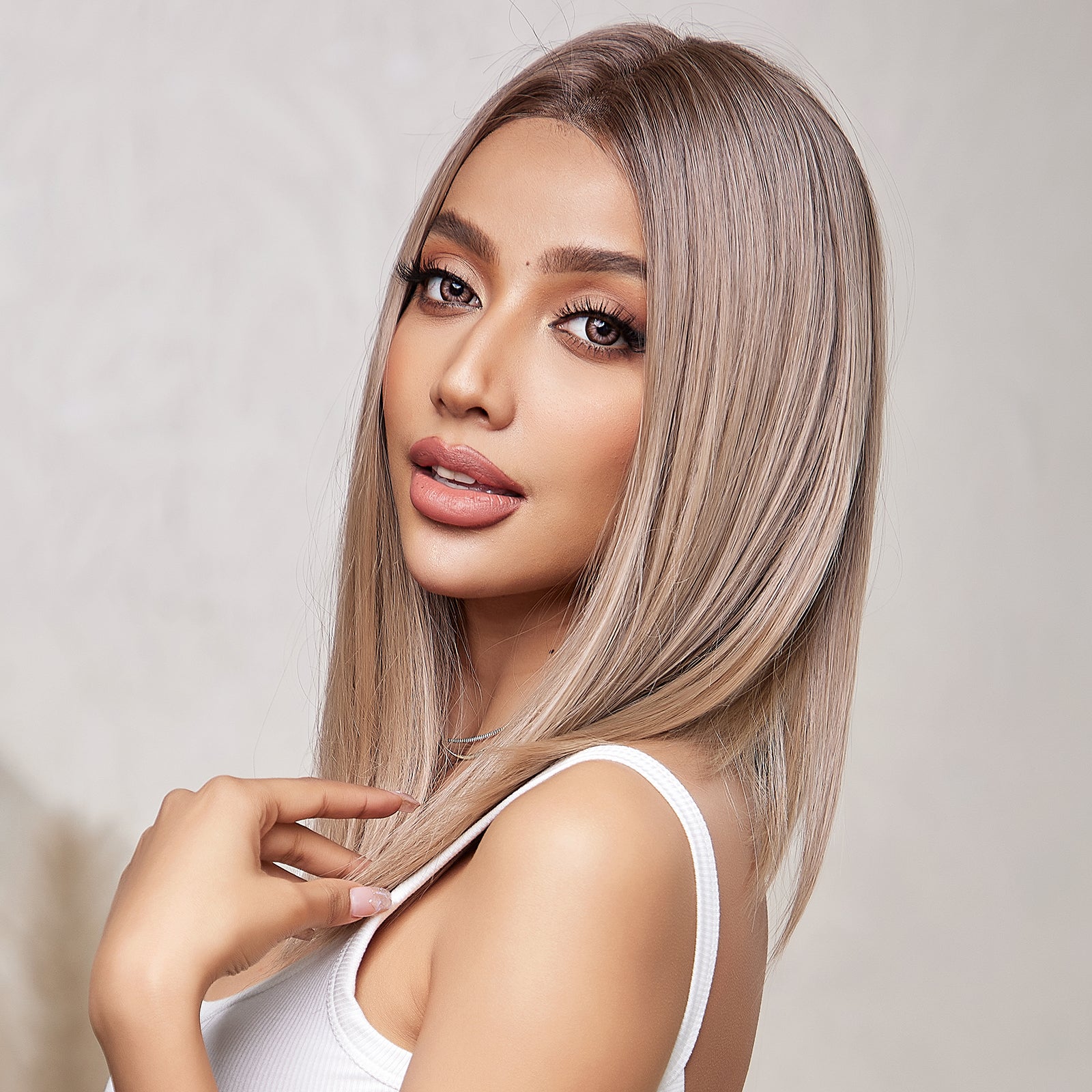 DWY Lace front 16 Inch light pink brown short straight wig