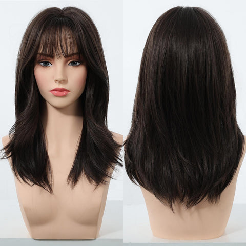 【New in】Tegan - 18-Inch Mid-Length Wavy Wig with Blunt Bangs in Light Ash Blonde