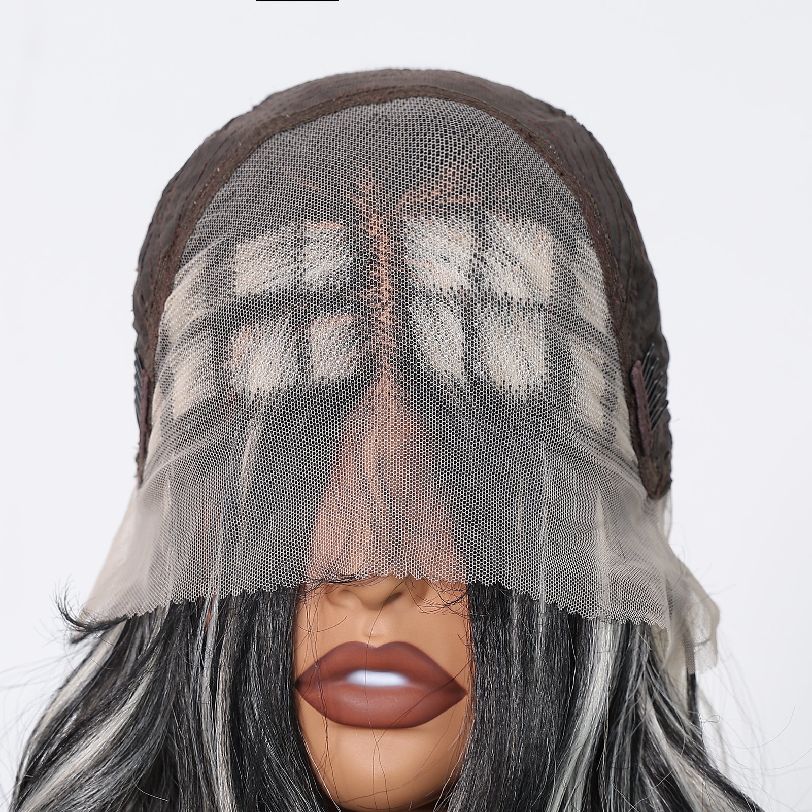 DWY Synthetic Lace Front Body Wave Wig – Glueless Wig with Black HD Lace