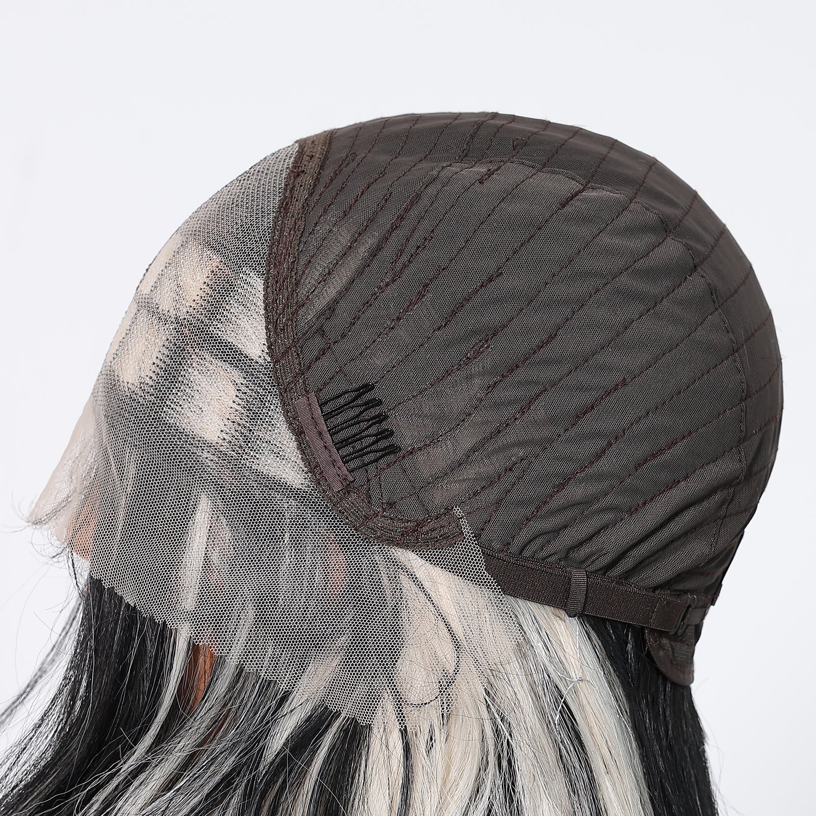 DWY Synthetic Lace Front Body Wave Wig – Glueless Wig with Black HD Lace
